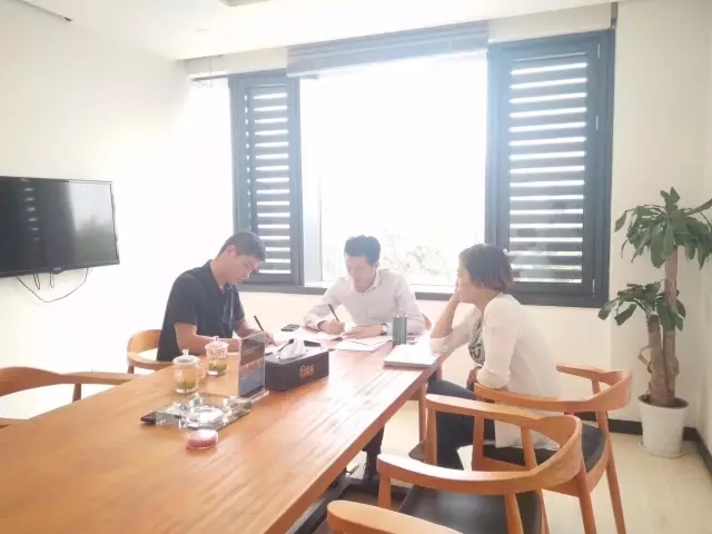 熱烈祝賀哈密伊州王總簽約創(chuàng)綠家！
