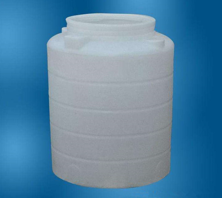 廚房水管破裂傳出刺鼻性氣味，原以為是鄰居家甲醛超標(biāo)，沒想到是“絕命毒師”