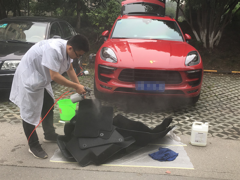 聽(tīng)說(shuō)車(chē)內(nèi)可以用洋蔥除甲醛？楊宗緯：我可沒(méi)這么唱過(guò)