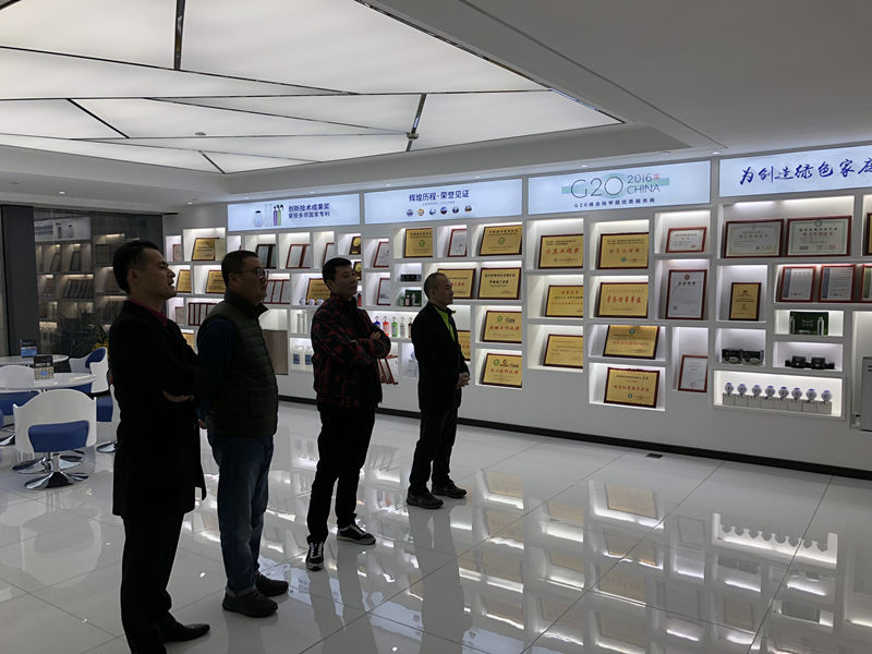 中國室內(nèi)環(huán)境凈化治理行業(yè)第四次發(fā)展研討會圓滿結(jié)束！