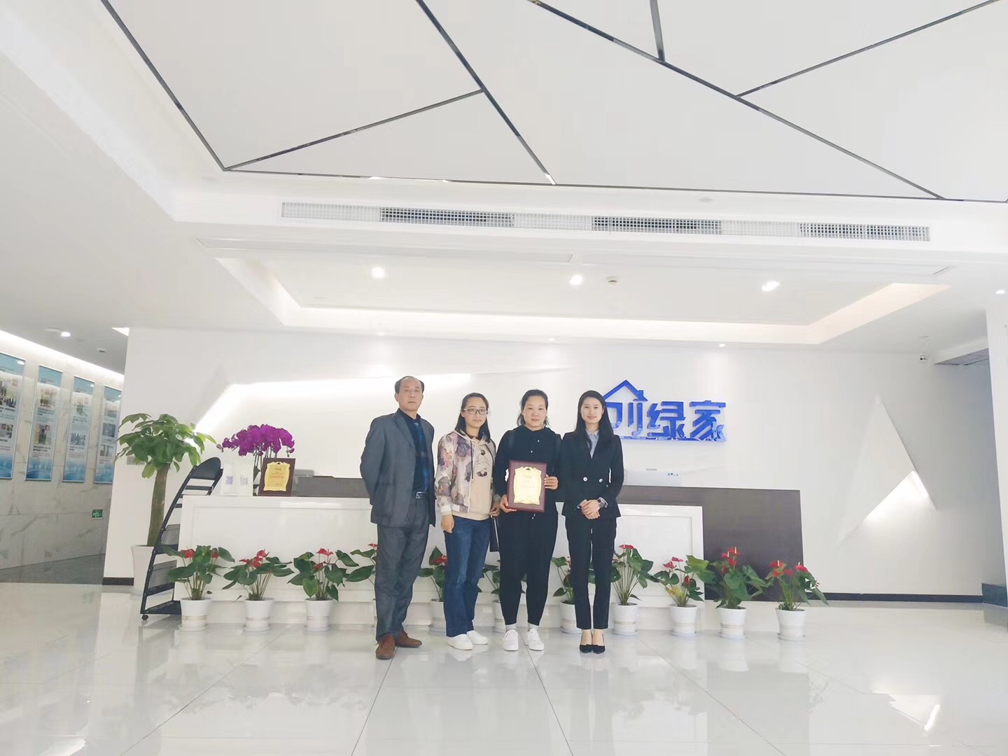 熱烈祝賀李總簽約創(chuàng)綠家撫州市區(qū)級(jí)代理！