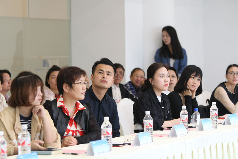 創(chuàng)綠家環(huán)保應(yīng)邀參加2018中國(guó)透明工廠評(píng)選啟動(dòng)儀式！