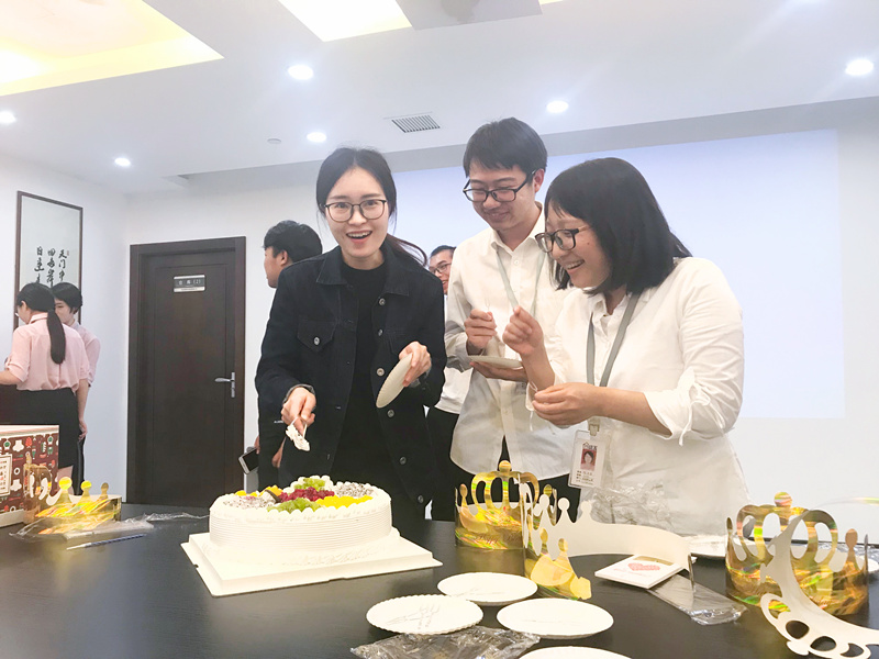 【5月生日會(huì)】這期壽星各個(gè)都可以出C位！