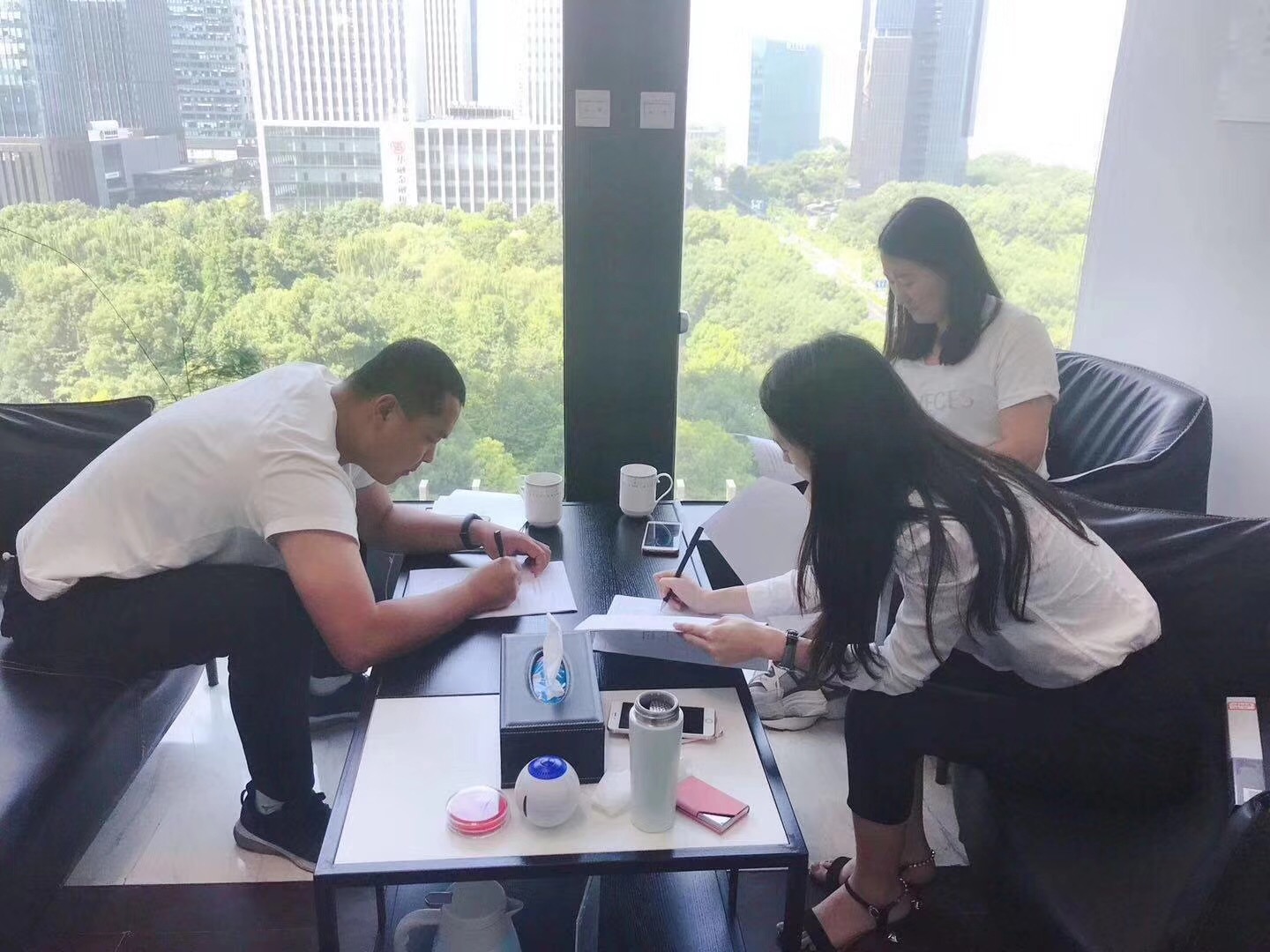 熱烈祝賀申總簽約創(chuàng)綠家白銀市區(qū)級代理！