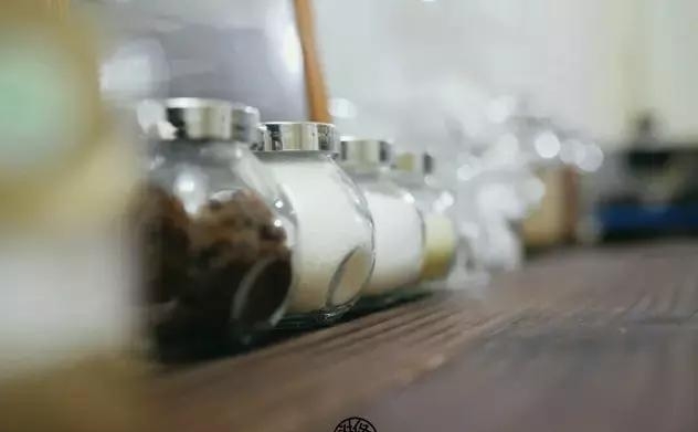 21天3000元重裝出租屋 除甲醛莫忘記！