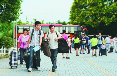 給家人***的禮物，不止是陪伴，還有室內(nèi)空氣健康！