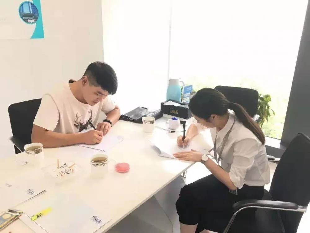 熱烈祝賀單總簽約創(chuàng)綠家山東省菏澤市縣級代理！