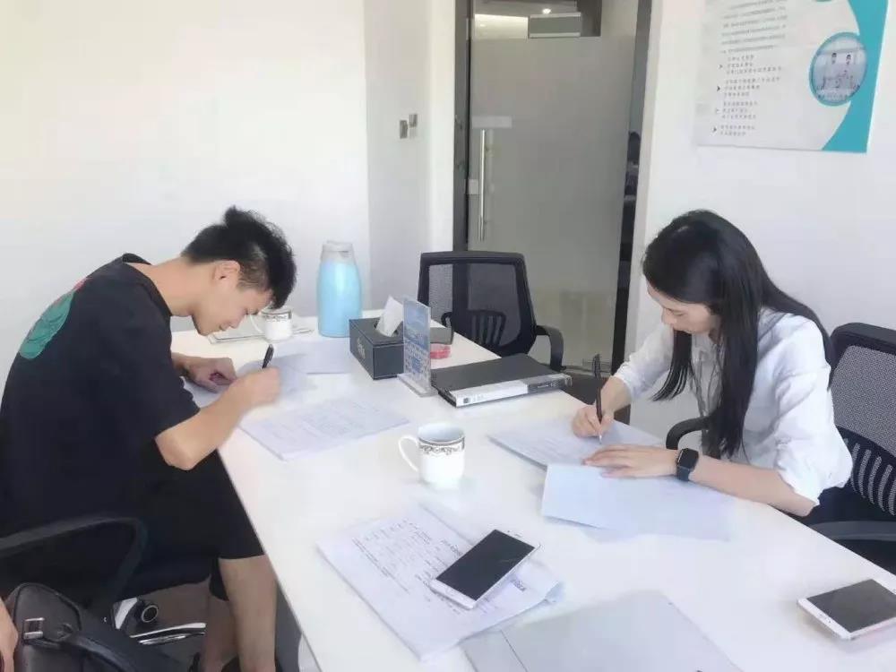 熱烈祝賀劉總簽約創(chuàng)綠家浙江省臺(tái)州市區(qū)級(jí)代理！