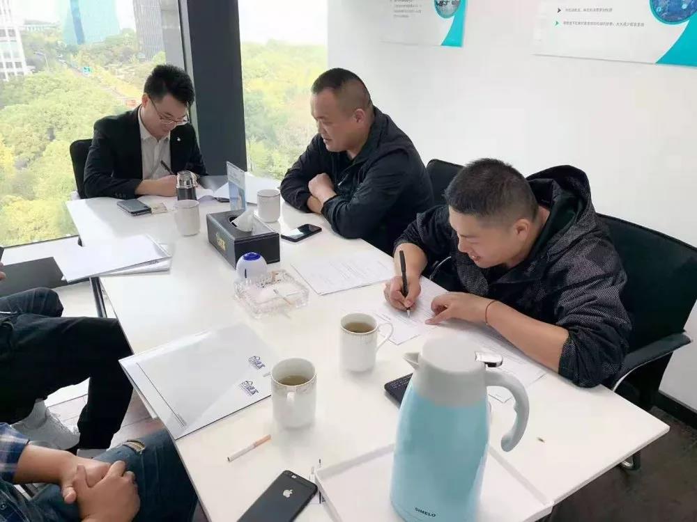 熱烈祝賀張總簽約創(chuàng)綠家浙江省嘉興市縣級代理！