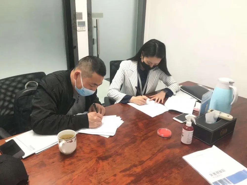 熱烈祝賀周總簽約創(chuàng)綠家江蘇省無錫市區(qū)級代理！