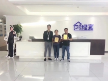 熱烈祝賀李總夫婦、呂總夫婦簽約創(chuàng)綠家永康市區(qū)級代理！