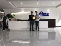熱烈祝賀王總簽約創(chuàng)綠家南京市區(qū)級代理！